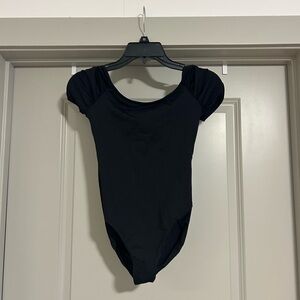 M Black Capsleeve Leotard